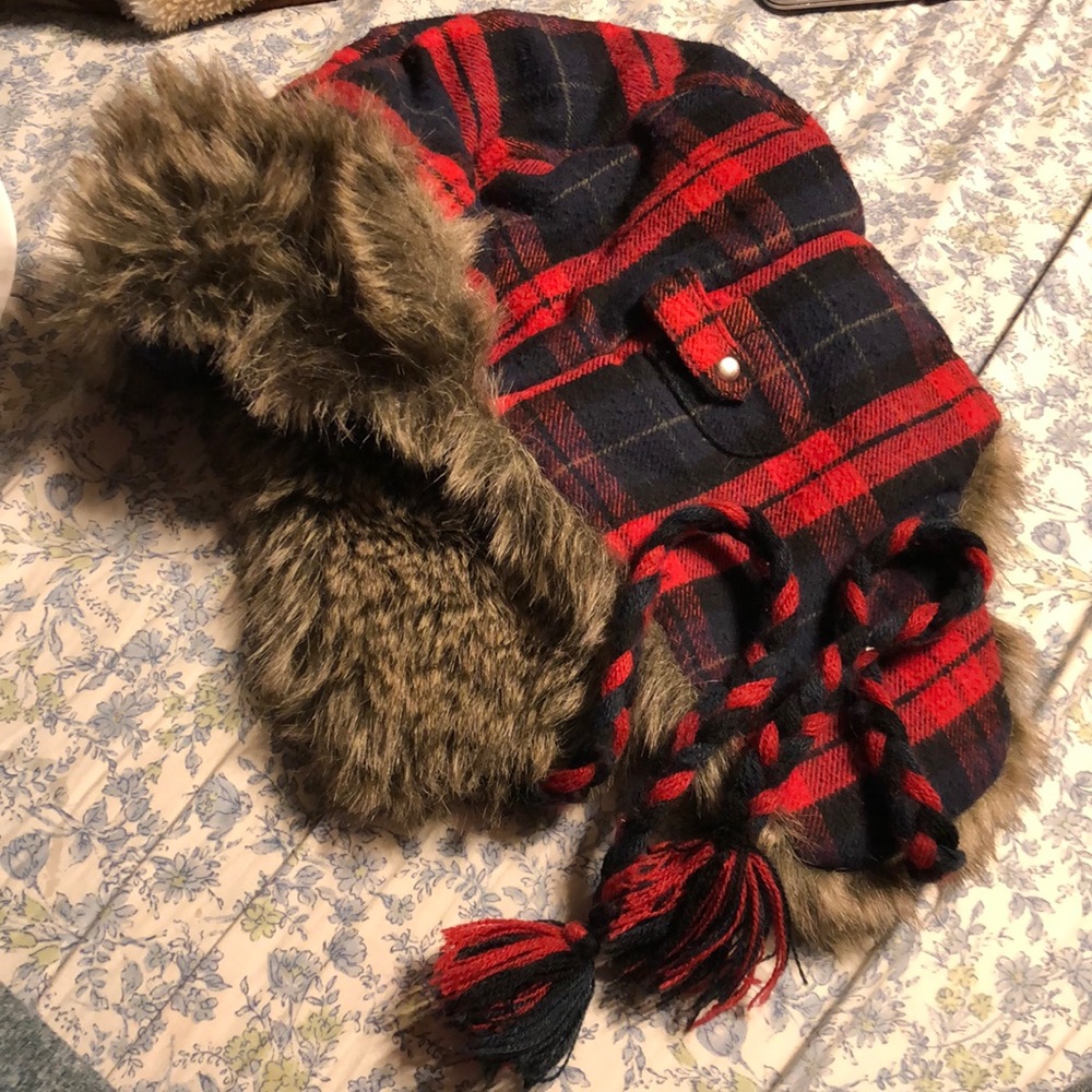 American eagle trapper hat with faux fur ear flaps